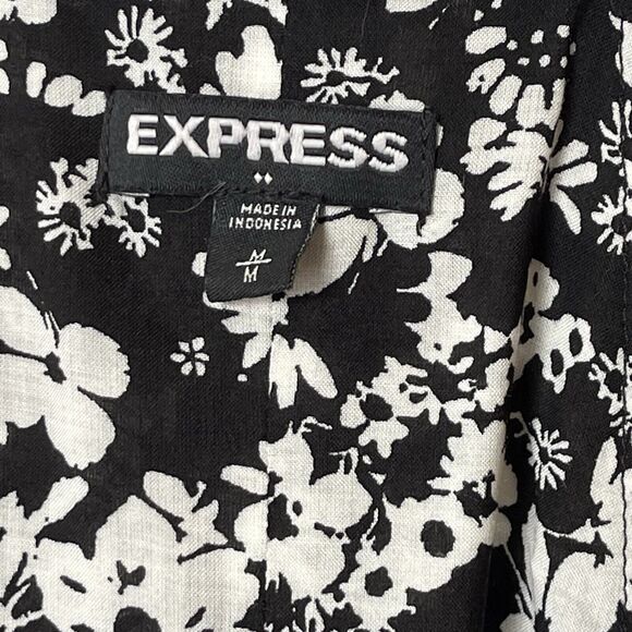 Express Black White Floral Strappy Tank Top Side Zip Medium - Picture 2 of 6